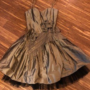 Gorgeous BCBG strappy/strapless Silk Dress